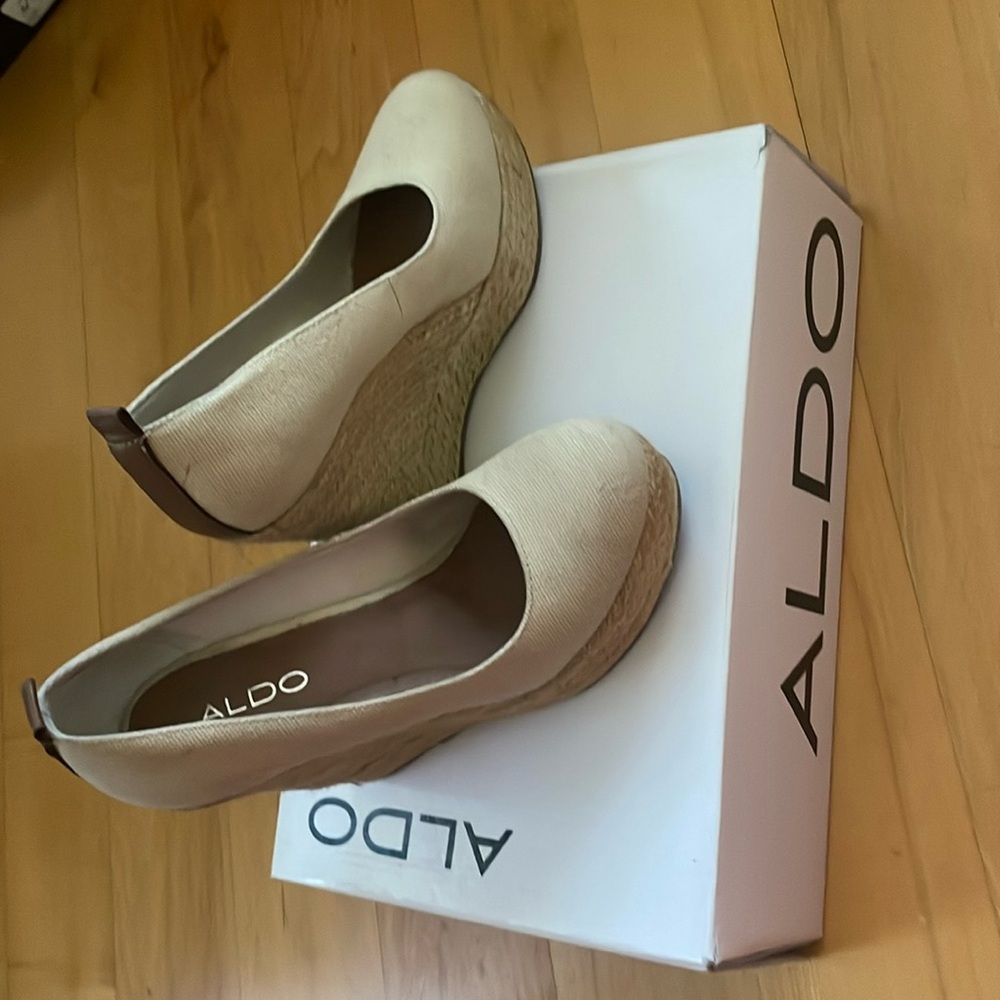 Aldo Tan Wedges